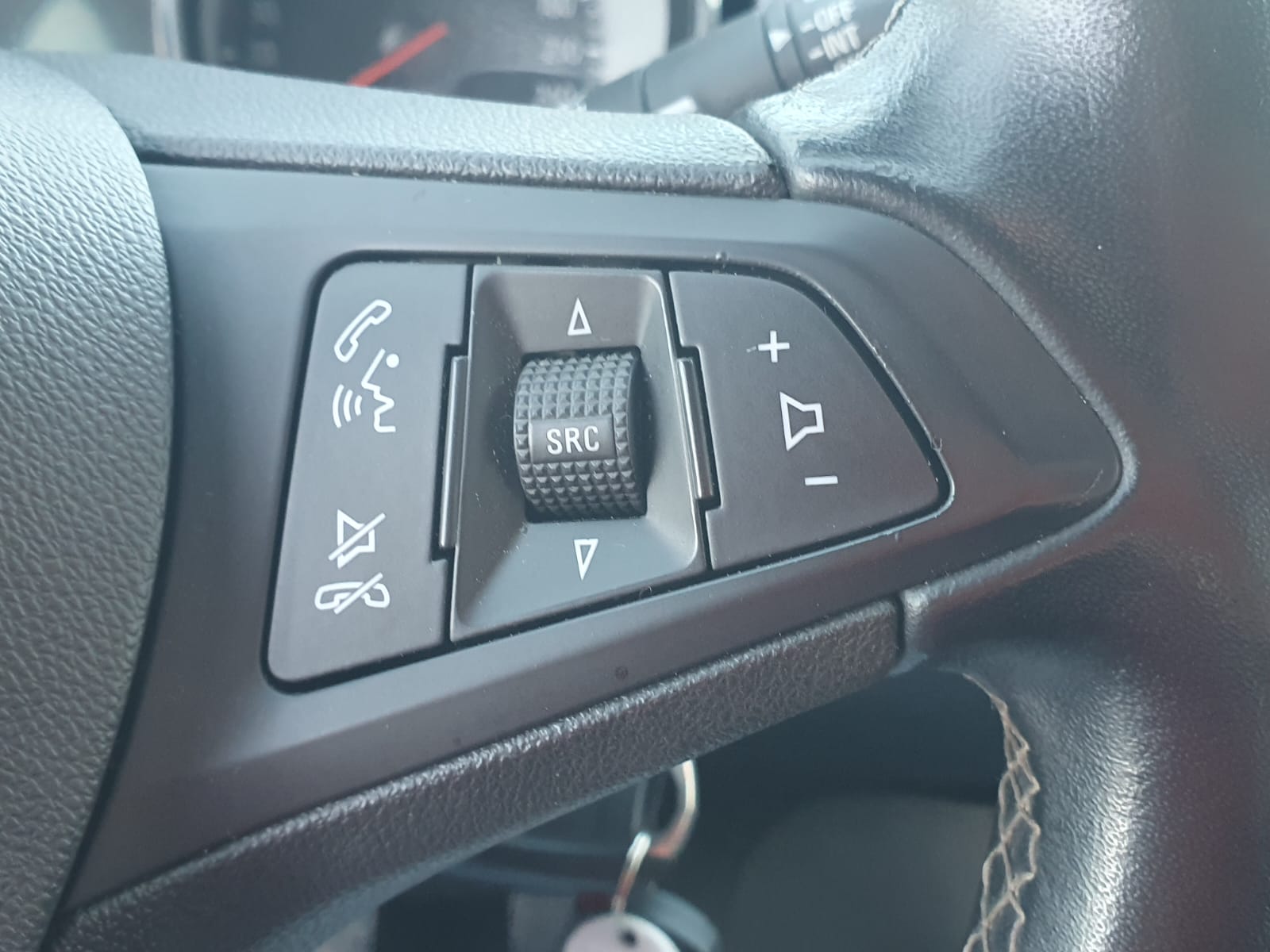 Whatsapp image 2025 11 06 at 17.10.31