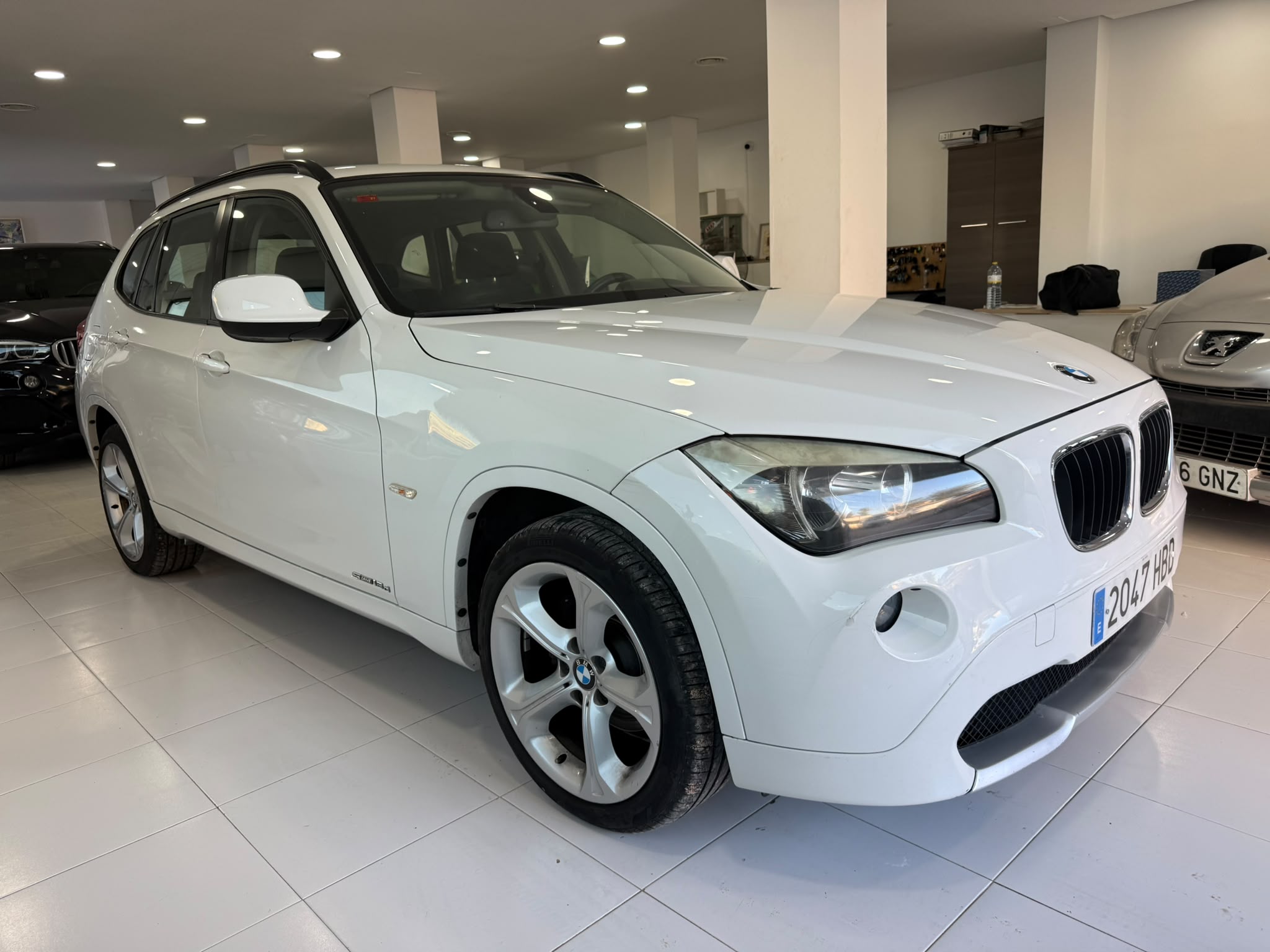 Bmw x1 diesel ocasion valencia lateral delantera