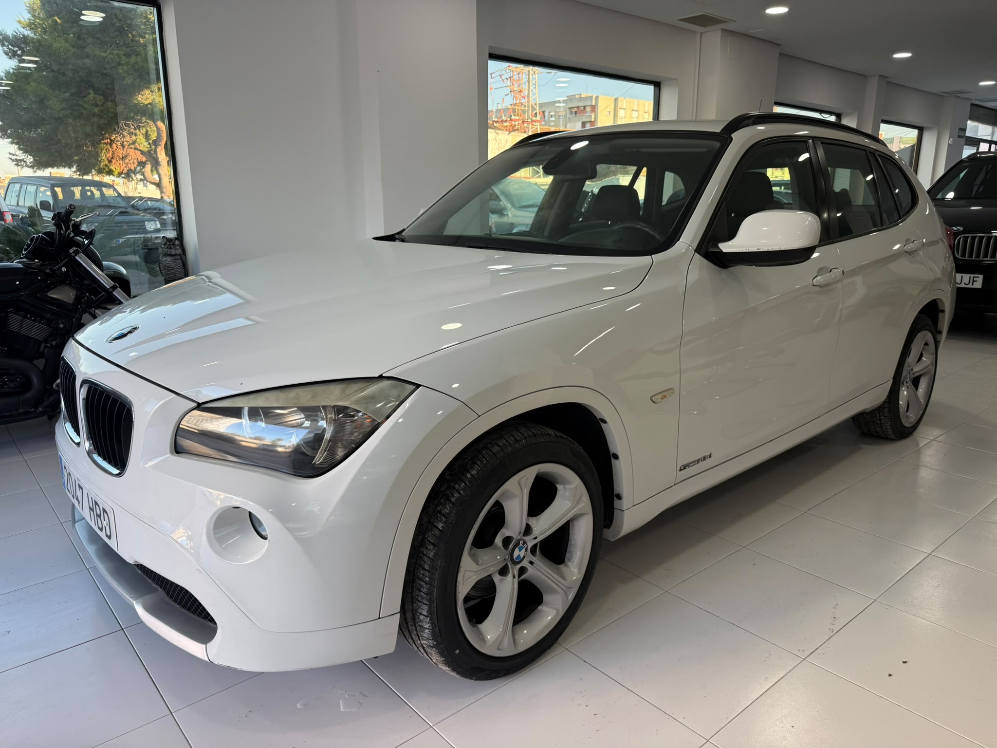 Bmw x1 diesel ocasion valencia lateral delantera