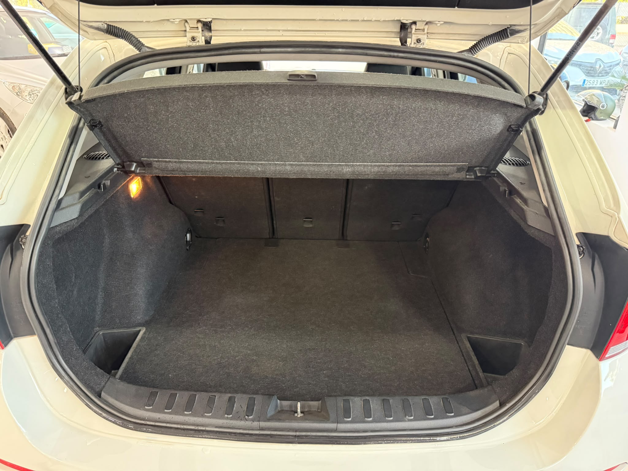 Bmw x1 diesel ocasion valencia maletero