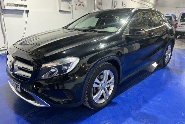 MERCEDES GLA CDI (15)