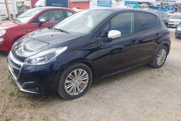 PEUGEOT 208 (5)